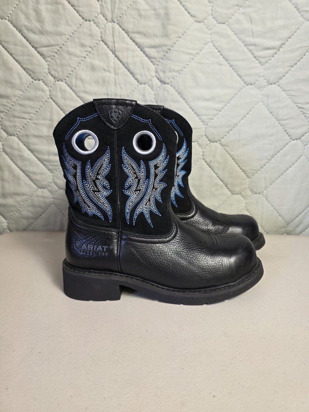 Ariat Fatbaby Steel Toe Work Boots Womens 
Sz 6B 
Black EH Slip Resistant
